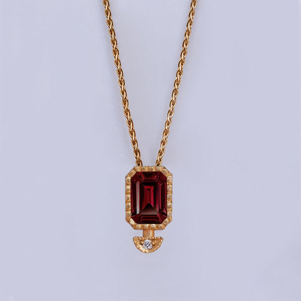 Garnet Rectangle necklace - 18k solid gold