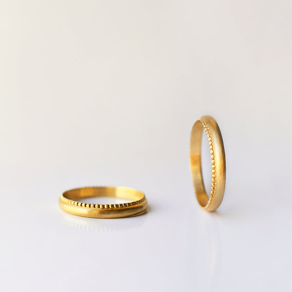 Decorated Wedding Ring - 18k solid gold