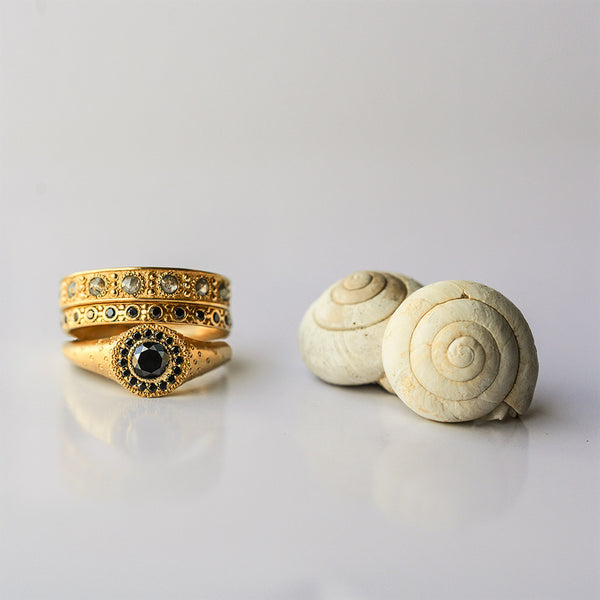 Black Sun ring - 18k solid gold & black diamond
