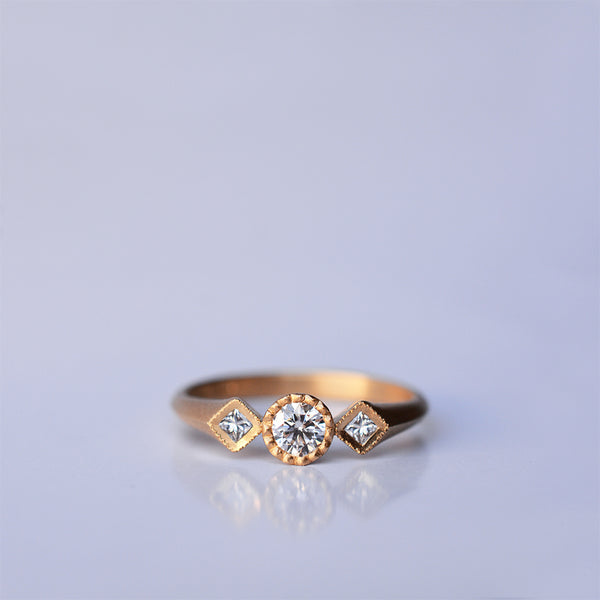 Double Rhombus Ring - 18k solid gold & Diamonds