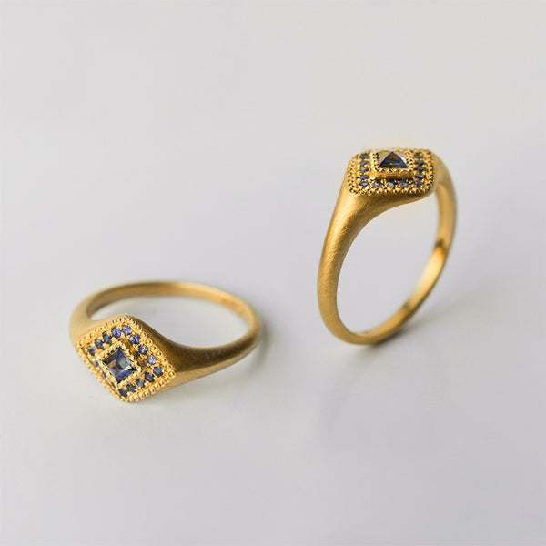Sapphire ring - 18k solid gold & Sapphires