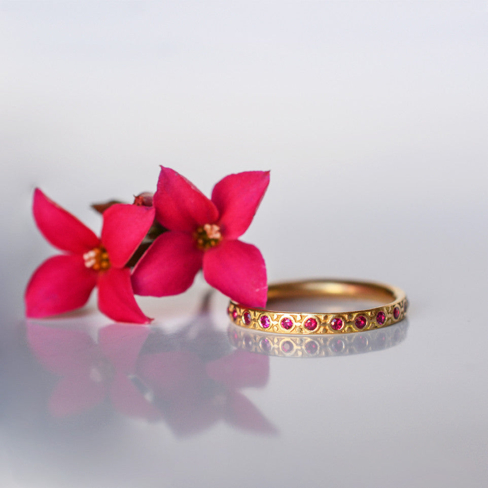 Band Ring - 18k solid gold