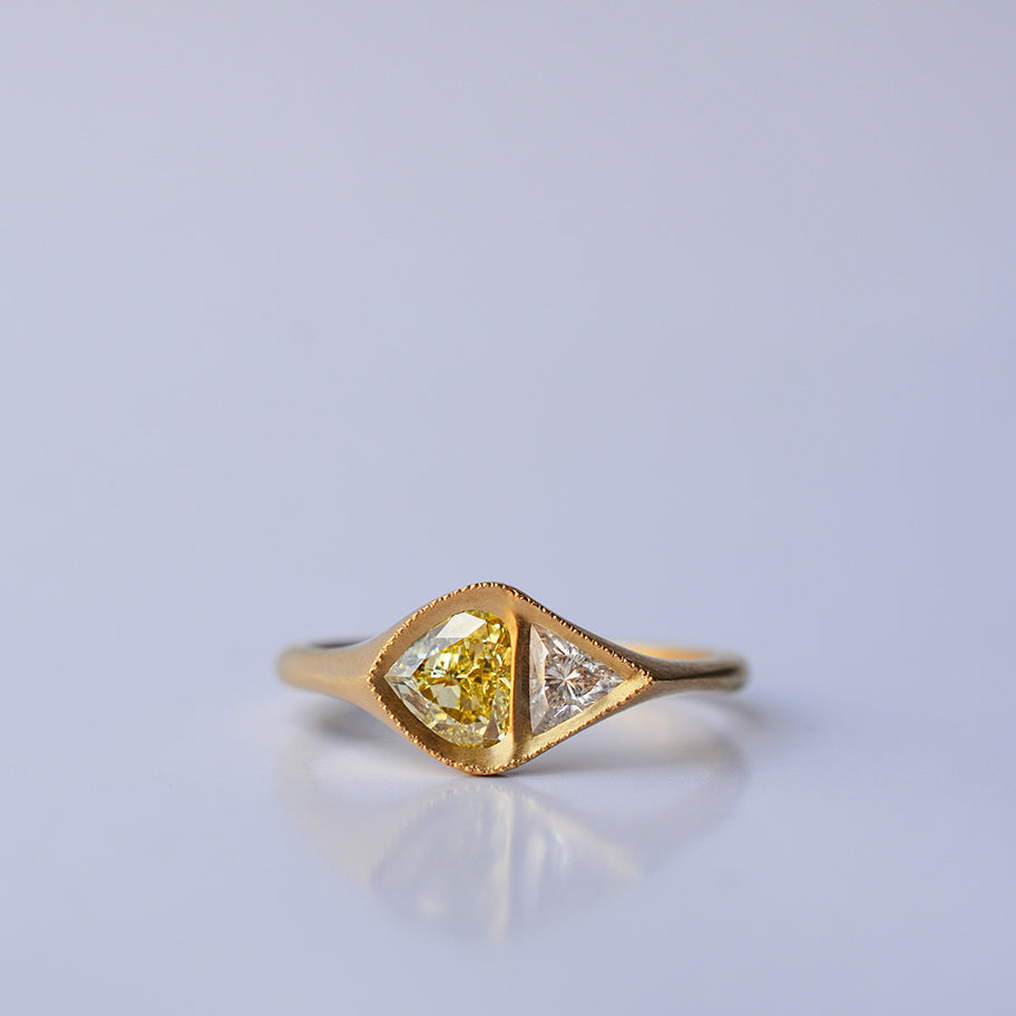 Asymetric Diamond ring - yellow diamond