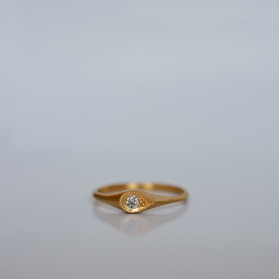 Diamond drop Ring - 18k gold & Diamond