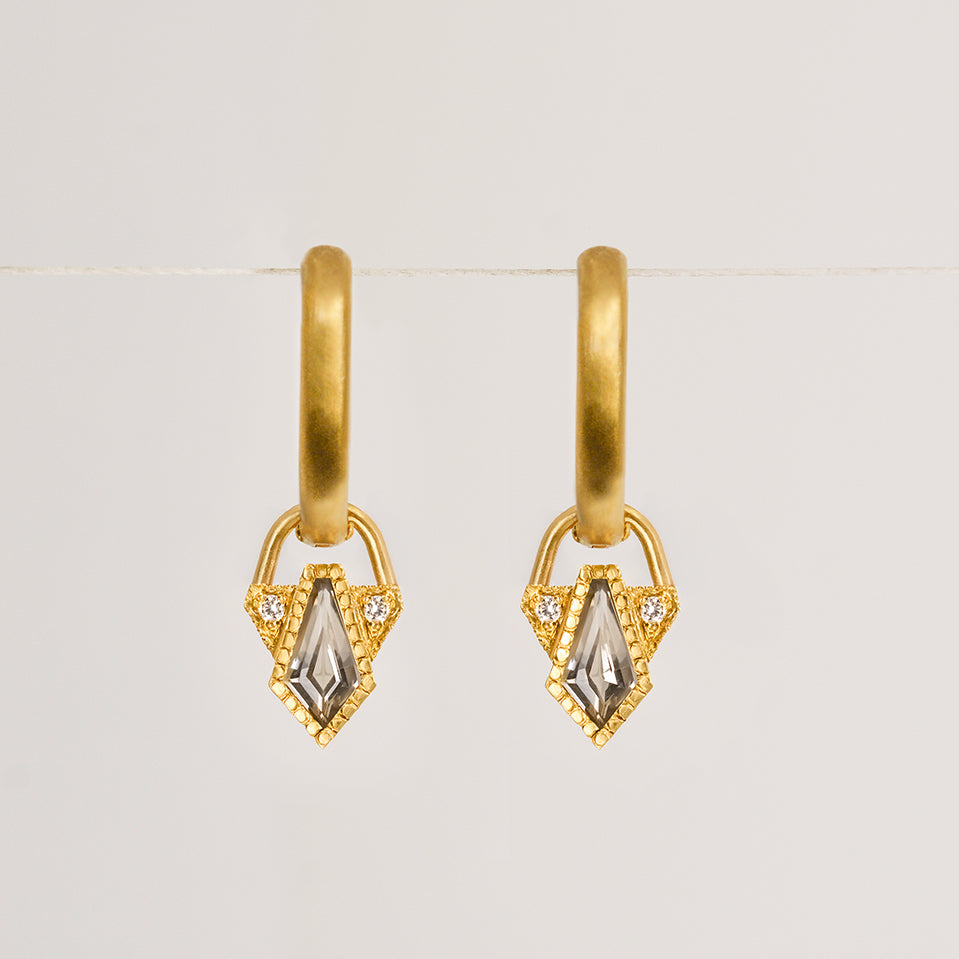 Hoop Arrowhead earrings - 18k solid gold, Smoky quartz & diamonds