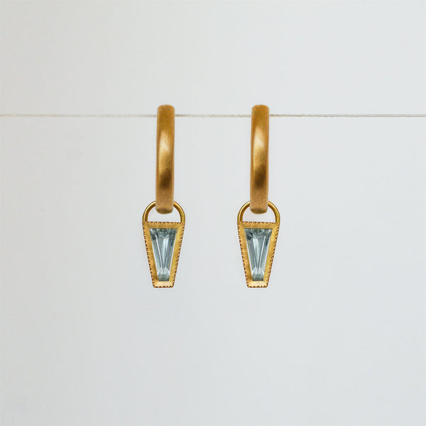 Aquamarine Taper earrings - 18k solid gold